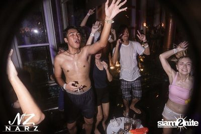 NARZ & SMIRNOFF PRESENT SONGKRAN FOAM PARTY 2013 — photo 201