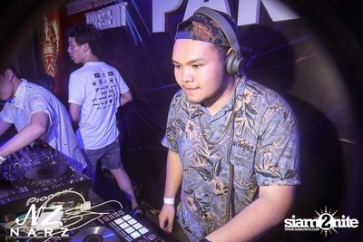 NARZ & SMIRNOFF PRESENT SONGKRAN FOAM PARTY 2013 — photo 72