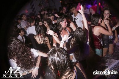 NARZ & SMIRNOFF PRESENT SONGKRAN FOAM PARTY 2013 — photo 155