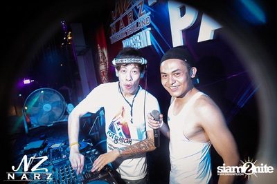 NARZ & SMIRNOFF PRESENT SONGKRAN FOAM PARTY 2013 — photo 20