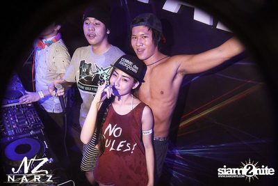 NARZ & SMIRNOFF PRESENT SONGKRAN FOAM PARTY 2013 — photo 82