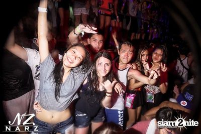 NARZ & SMIRNOFF PRESENT SONGKRAN FOAM PARTY 2013 — photo 273