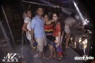 NARZ & SMIRNOFF PRESENT SONGKRAN FOAM PARTY 2013 — photo 64