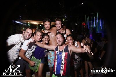 NARZ & SMIRNOFF PRESENT SONGKRAN FOAM PARTY 2013 — photo 40