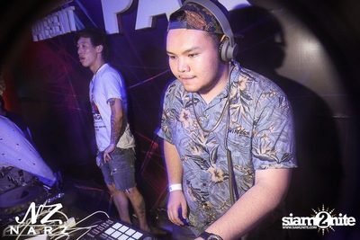 NARZ & SMIRNOFF PRESENT SONGKRAN FOAM PARTY 2013 — photo 73