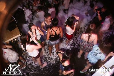 NARZ & SMIRNOFF PRESENT SONGKRAN FOAM PARTY 2013 — photo 59