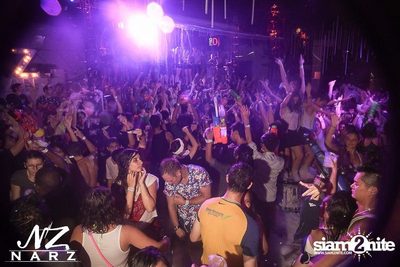 NARZ & SMIRNOFF PRESENT SONGKRAN FOAM PARTY 2013 — photo 138