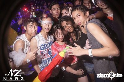 NARZ & SMIRNOFF PRESENT SONGKRAN FOAM PARTY 2013 — photo 180