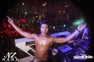 NARZ & SMIRNOFF PRESENT SONGKRAN FOAM PARTY 2013 — photo 78