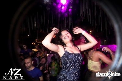NARZ & SMIRNOFF PRESENT SONGKRAN FOAM PARTY 2013 — photo 263