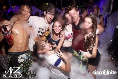 NARZ & SMIRNOFF PRESENT SONGKRAN FOAM PARTY 2013 — photo 279