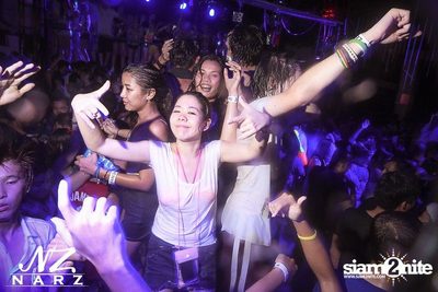NARZ & SMIRNOFF PRESENT SONGKRAN FOAM PARTY 2013 — photo 223