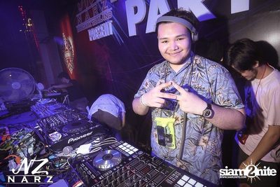 NARZ & SMIRNOFF PRESENT SONGKRAN FOAM PARTY 2013 — photo 152