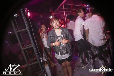 NARZ & SMIRNOFF PRESENT SONGKRAN FOAM PARTY 2013 — photo 88