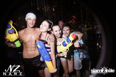 NARZ & SMIRNOFF PRESENT SONGKRAN FOAM PARTY 2013 — photo 37