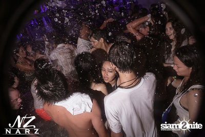 NARZ & SMIRNOFF PRESENT SONGKRAN FOAM PARTY 2013 — photo 162