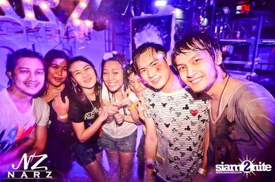 NARZ & SMIRNOFF PRESENT SONGKRAN FOAM PARTY 2013 — photo 4