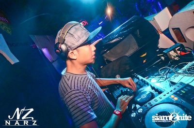 NARZ & SMIRNOFF PRESENT SONGKRAN FOAM PARTY 2013 — photo 109