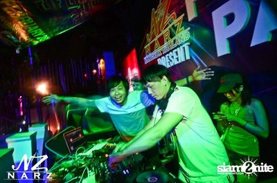 NARZ & SMIRNOFF PRESENT SONGKRAN FOAM PARTY 2013 — photo 18