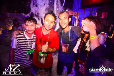 NARZ & SMIRNOFF PRESENT SONGKRAN FOAM PARTY 2013 — photo 46