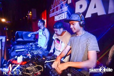 NARZ & SMIRNOFF PRESENT SONGKRAN FOAM PARTY 2013 — photo 99