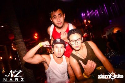 NARZ & SMIRNOFF PRESENT SONGKRAN FOAM PARTY 2013 — photo 50