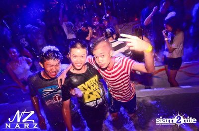 NARZ & SMIRNOFF PRESENT SONGKRAN FOAM PARTY 2013 — photo 76
