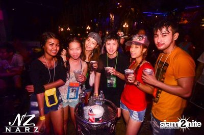NARZ & SMIRNOFF PRESENT SONGKRAN FOAM PARTY 2013 — photo 90