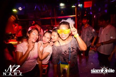 NARZ & SMIRNOFF PRESENT SONGKRAN FOAM PARTY 2013 — photo 35
