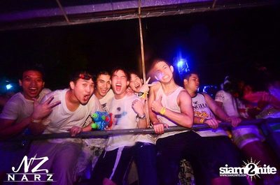 NARZ & SMIRNOFF PRESENT SONGKRAN FOAM PARTY 2013 — photo 80