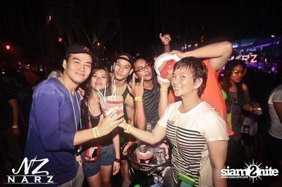 NARZ & SMIRNOFF PRESENT SONGKRAN FOAM PARTY 2013 — photo 116