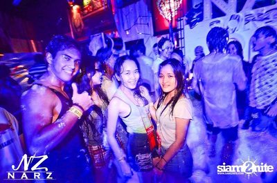 NARZ & SMIRNOFF PRESENT SONGKRAN FOAM PARTY 2013 — photo 9