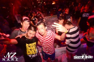 NARZ & SMIRNOFF PRESENT SONGKRAN FOAM PARTY 2013 — photo 75