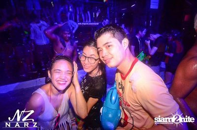 NARZ & SMIRNOFF PRESENT SONGKRAN FOAM PARTY 2013 — photo 133