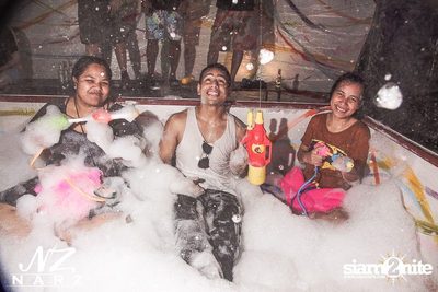 NARZ & SMIRNOFF PRESENT SONGKRAN FOAM PARTY 2013 (Album 1) — photo 79
