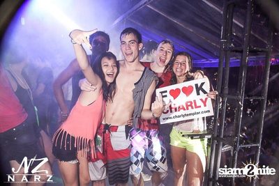 NARZ & SMIRNOFF PRESENT SONGKRAN FOAM PARTY 2013 (Album 1) — photo 228