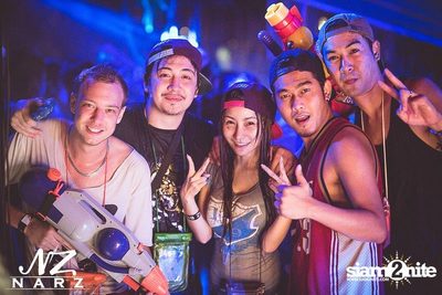 NARZ & SMIRNOFF PRESENT SONGKRAN FOAM PARTY 2013 (Album 1) — photo 318
