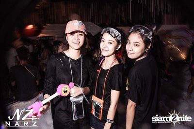 NARZ & SMIRNOFF PRESENT SONGKRAN FOAM PARTY 2013 (Album 1) — photo 44