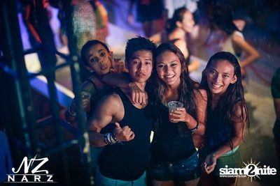 NARZ & SMIRNOFF PRESENT SONGKRAN FOAM PARTY 2013 (Album 1) — photo 17