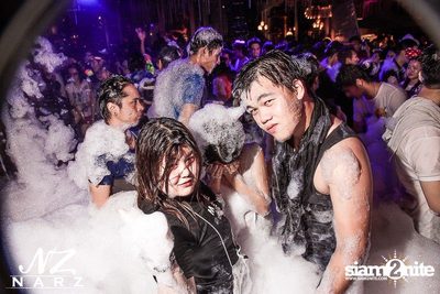 NARZ & SMIRNOFF PRESENT SONGKRAN FOAM PARTY 2013 (Album 1) — photo 147