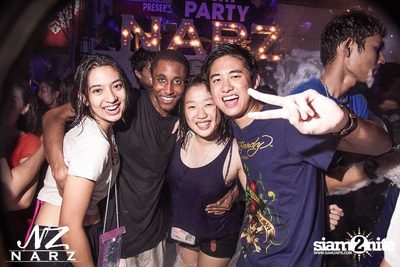 NARZ & SMIRNOFF PRESENT SONGKRAN FOAM PARTY 2013 (Album 1) — photo 156