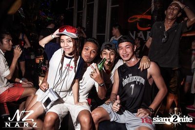 NARZ & SMIRNOFF PRESENT SONGKRAN FOAM PARTY 2013 (Album 1) — photo 252
