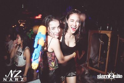 NARZ & SMIRNOFF PRESENT SONGKRAN FOAM PARTY 2013 (Album 1) — photo 299