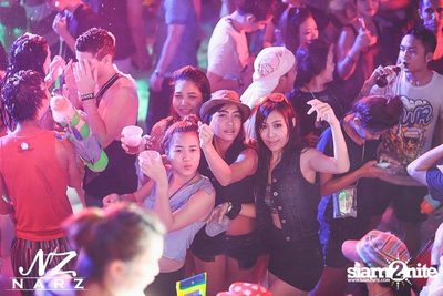 NARZ & SMIRNOFF PRESENT SONGKRAN FOAM PARTY 2013 (Album 1) — photo 235