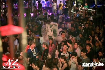NARZ & SMIRNOFF PRESENT SONGKRAN FOAM PARTY 2013 (Album 1) — photo 57