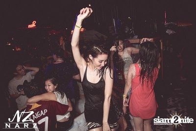 NARZ & SMIRNOFF PRESENT SONGKRAN FOAM PARTY 2013 (Album 1) — photo 287