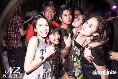NARZ & SMIRNOFF PRESENT SONGKRAN FOAM PARTY 2013 (Album 1) — photo 155