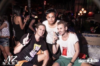 NARZ & SMIRNOFF PRESENT SONGKRAN FOAM PARTY 2013 (Album 1) — photo 261