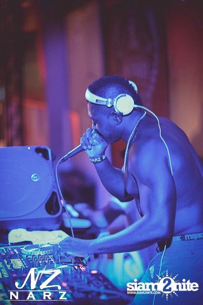 NARZ & SMIRNOFF PRESENT SONGKRAN FOAM PARTY 2013 (Album 1) — photo 112