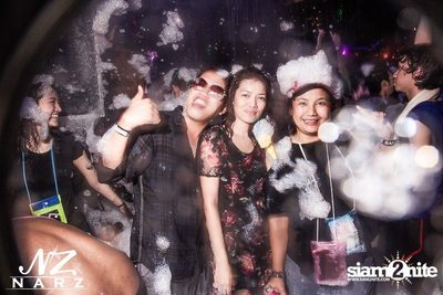 NARZ & SMIRNOFF PRESENT SONGKRAN FOAM PARTY 2013 (Album 1) — photo 184